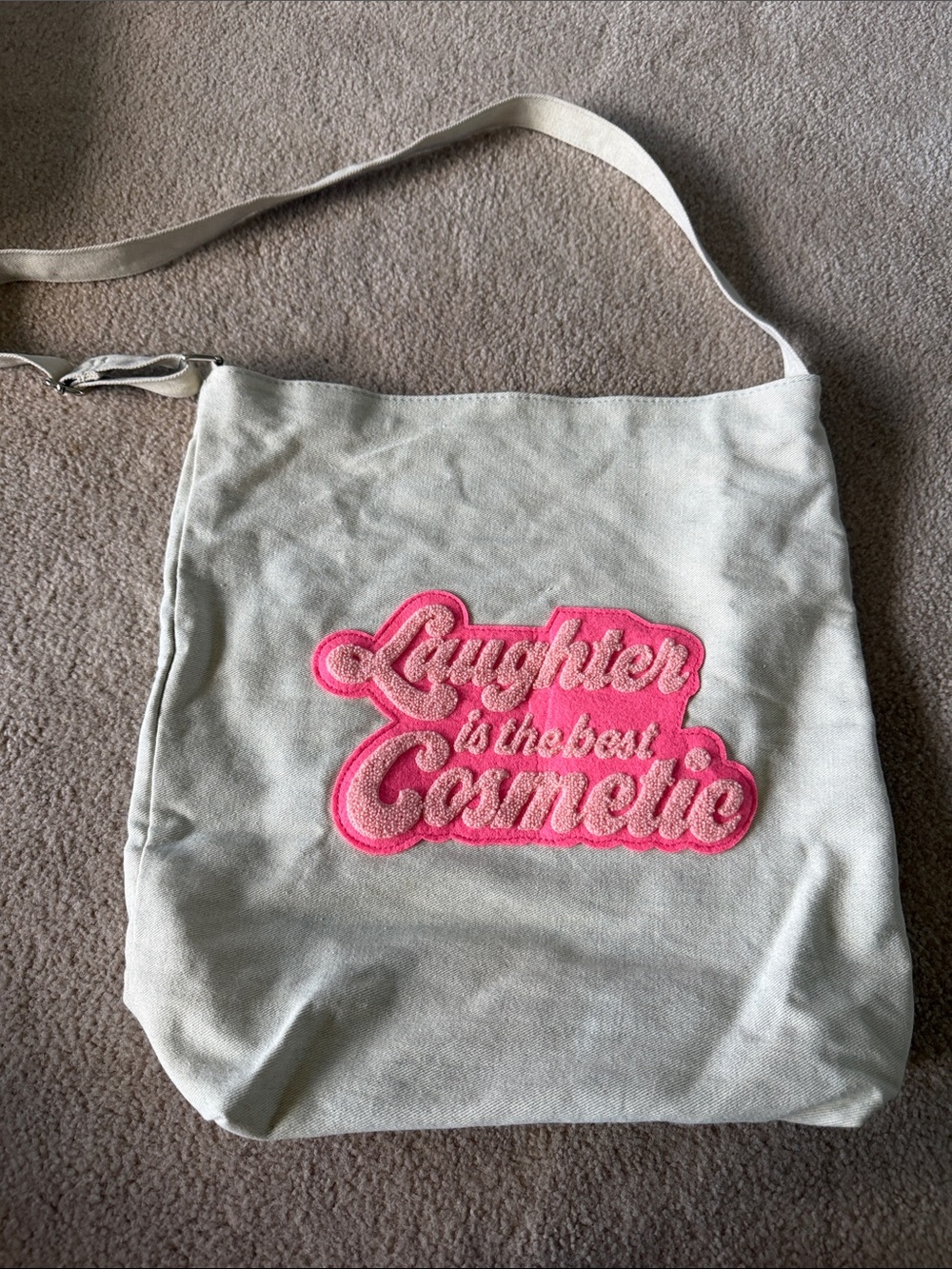 💕5/$25 Benefit Canvas Tote with Pink Applique